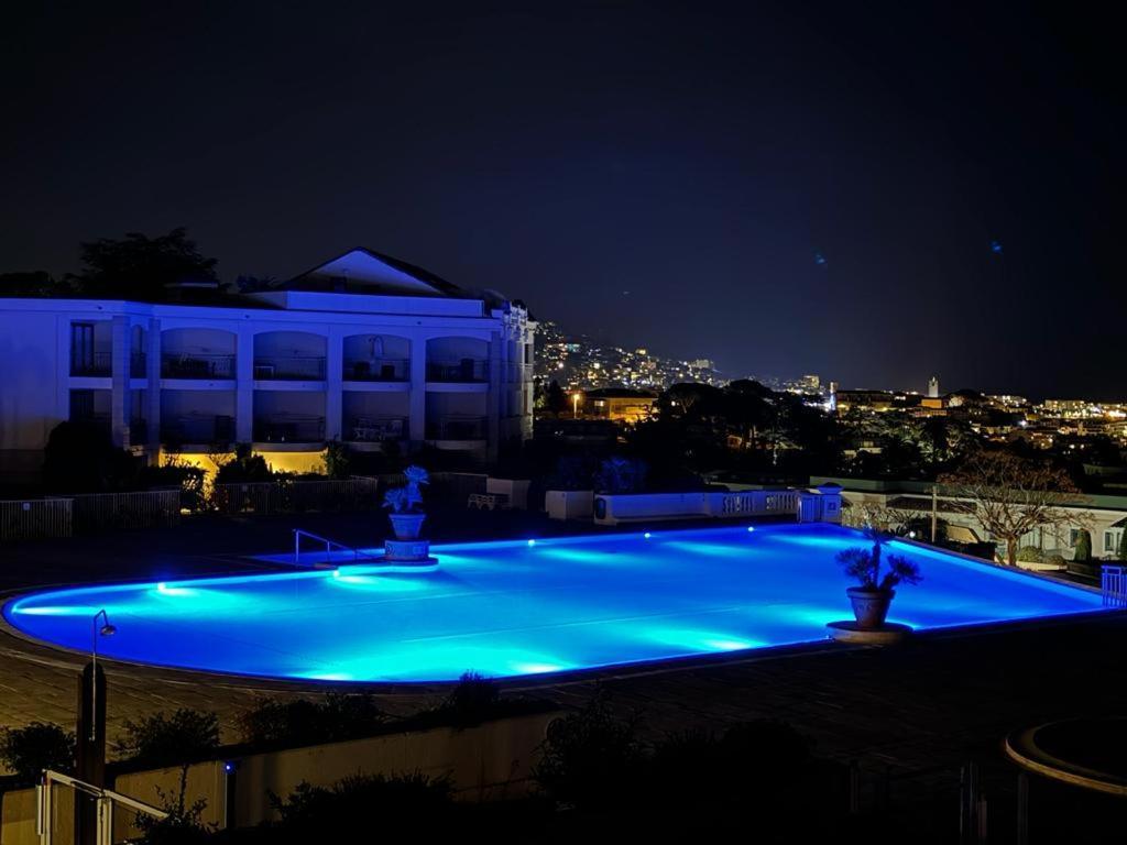 קאן Un Studio De Charme Vue Mer & Piscine D'Exception מראה חיצוני תמונה