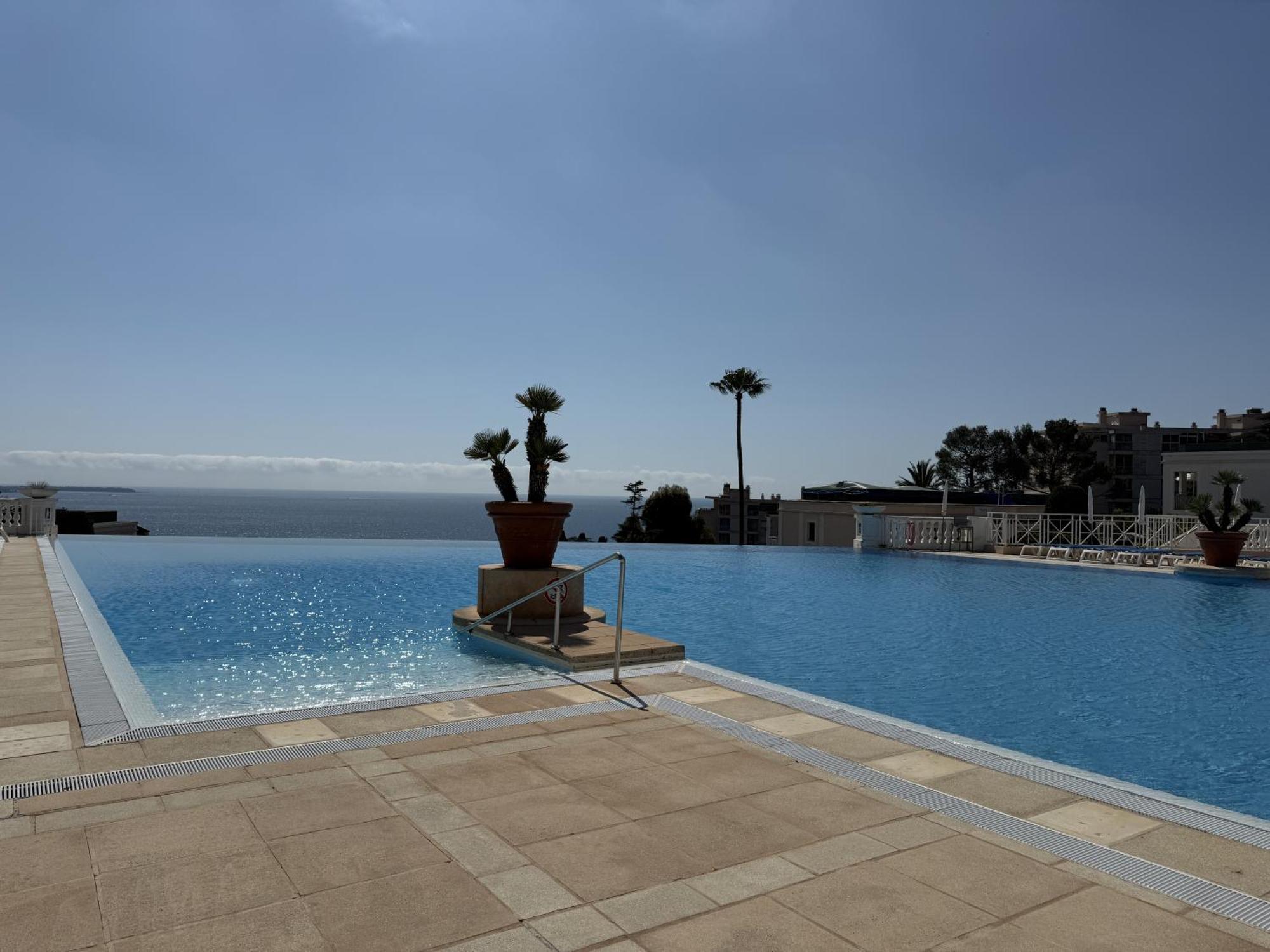 קאן Un Studio De Charme Vue Mer & Piscine D'Exception מראה חיצוני תמונה